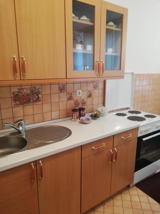 Apartment Sarah Bihac Bagian luar foto